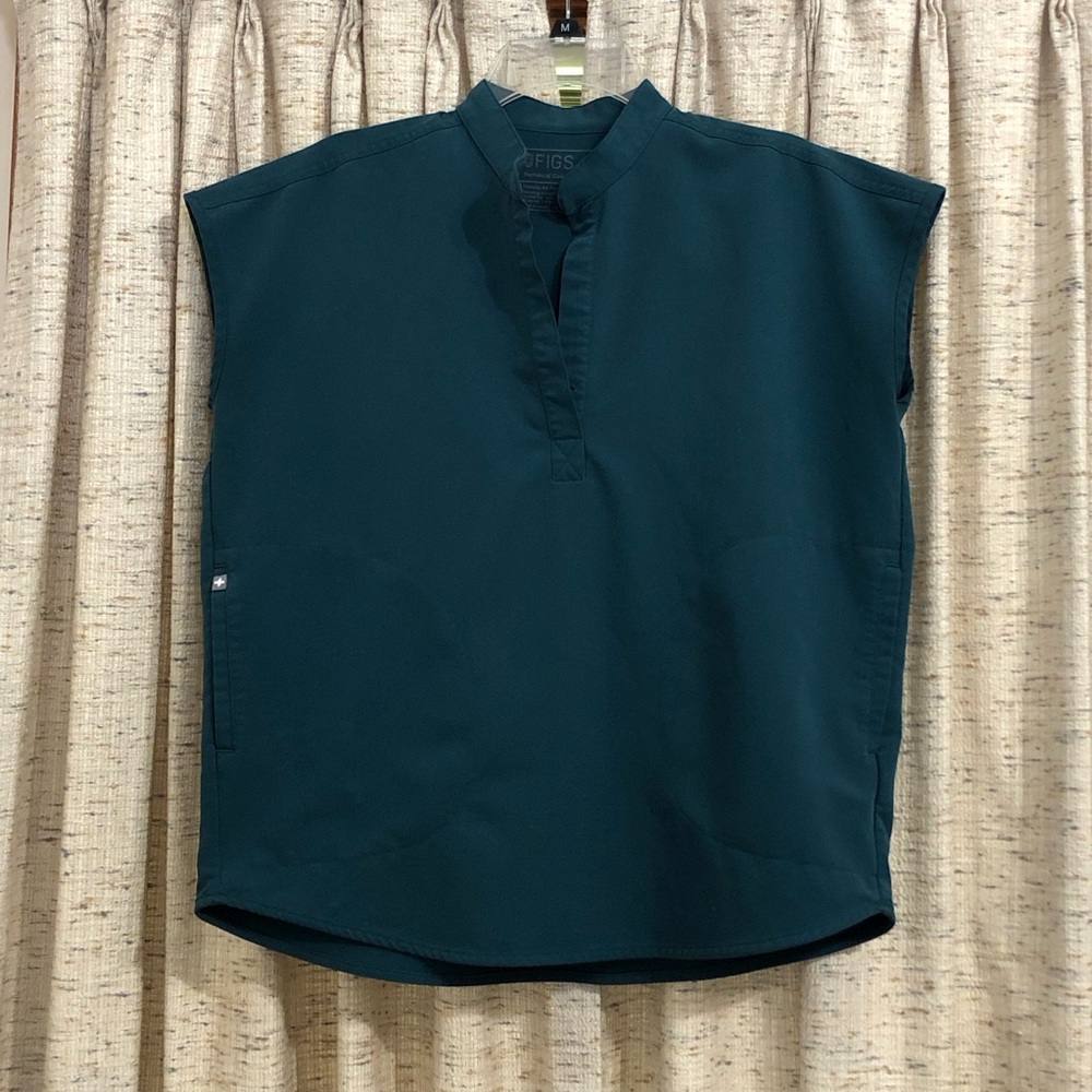 Figs Technical Collection Rafaela Scrub Top
